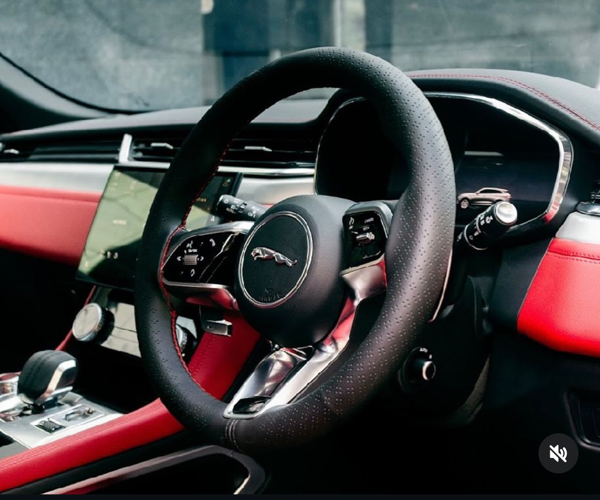 Jaguar F-Pace R-Dynamic