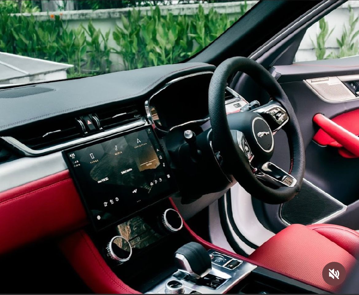 Jaguar F-Pace R-Dynamic